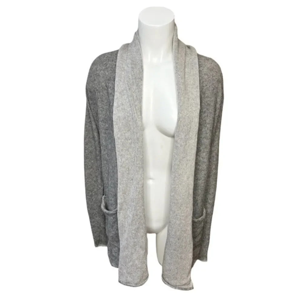 Aritzia Babaton Beekman Cashmere blend Cardigan Size XXS - Picture 3 of 9